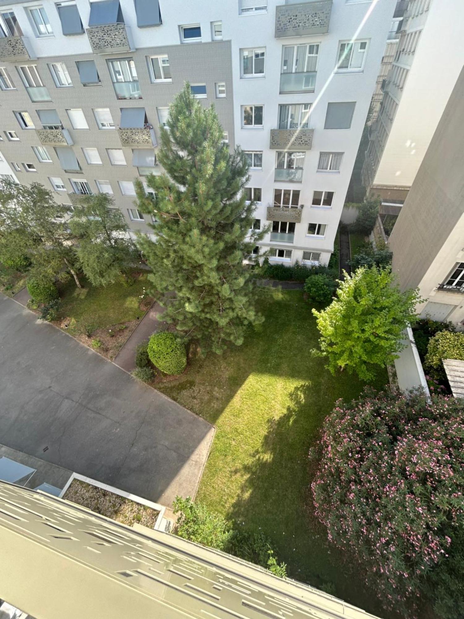 בולון-בילנקורט Appartement Meuble Tres Bien Situe מראה חיצוני תמונה